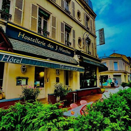 Hotel Des 3 Marches- Logis Hotel Restaurant Le Vésinet Exteriér fotografie